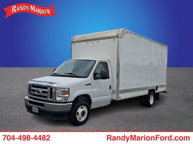 2023 Ford E-450SD Base DRW