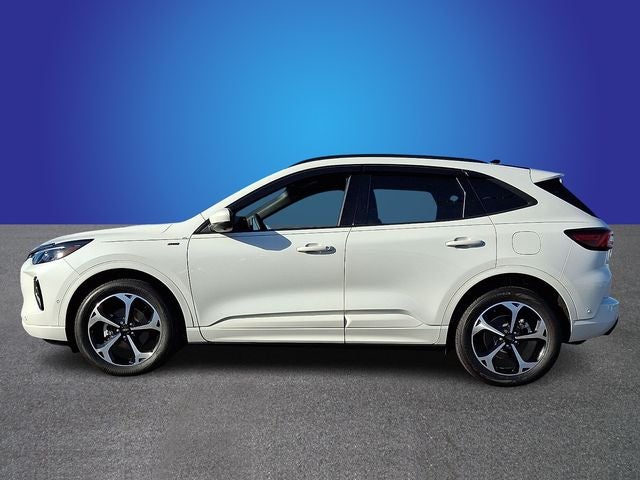 2023 Ford Escape ST-Line Elite
