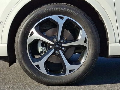 2023 Ford Escape ST-Line Elite