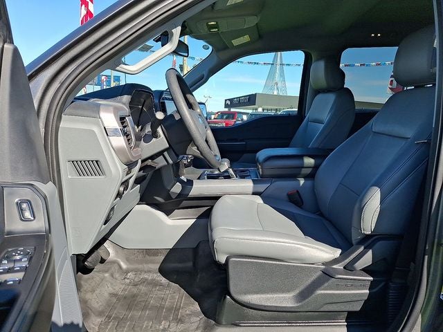 2023 Ford F-150 Lightning Pro