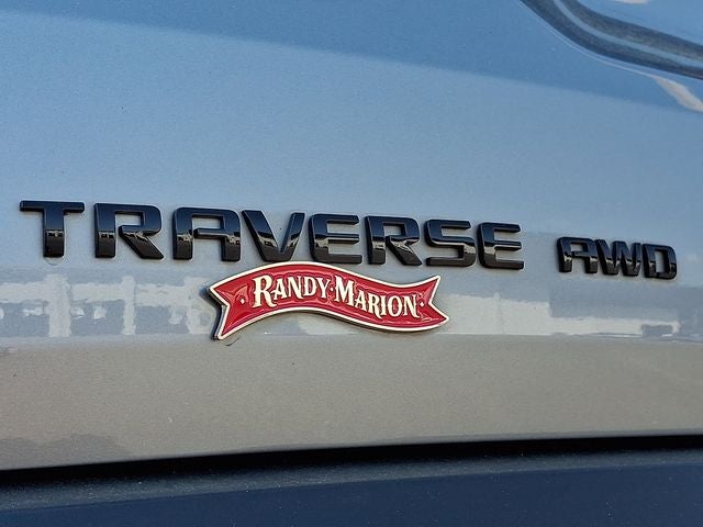 2023 Chevrolet Traverse RS