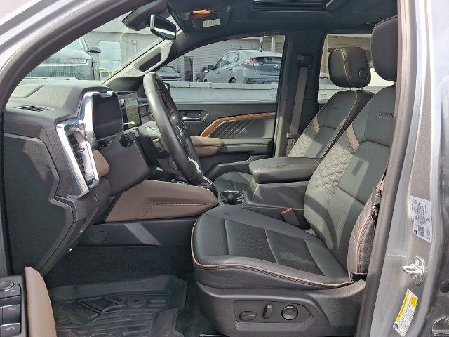 2025 GMC Canyon Denali