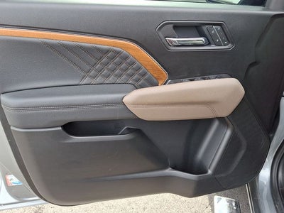 2025 GMC Canyon Denali