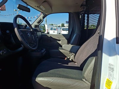 2025 GMC Savana 2500 Work Van