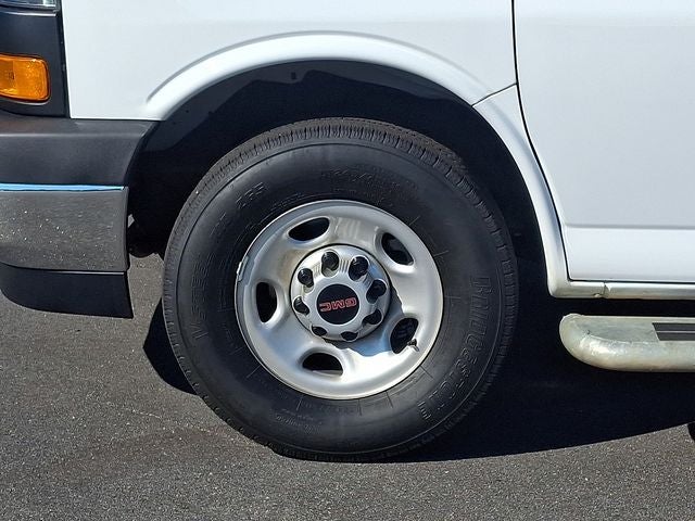 2025 GMC Savana 2500 Work Van