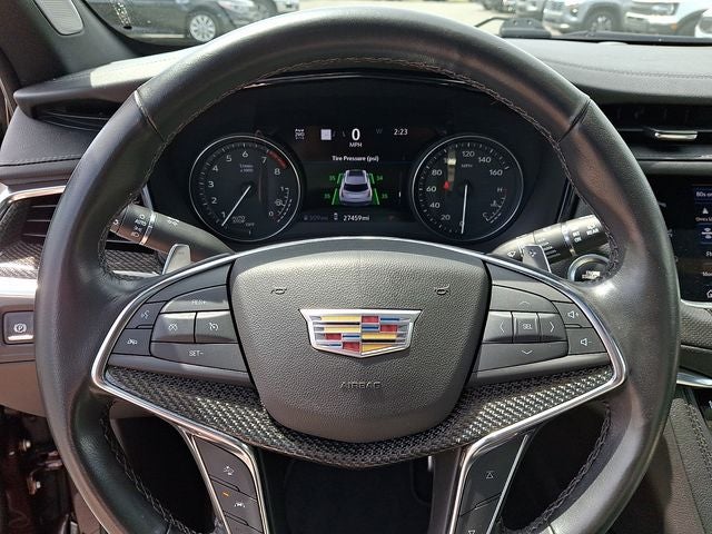 2023 Cadillac XT5 Sport
