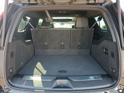 2022 Cadillac Escalade ESV Premium