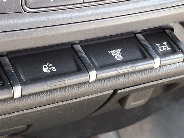 2020 Chevrolet Silverado 5500HD 1WT