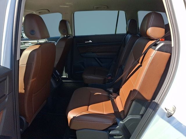 2022 Volkswagen Atlas 2.0T SE w/Technology