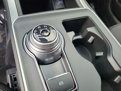 2024 Ford Edge SE