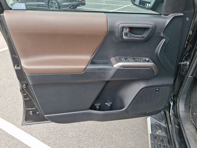 2018 Toyota Tacoma Limited V6