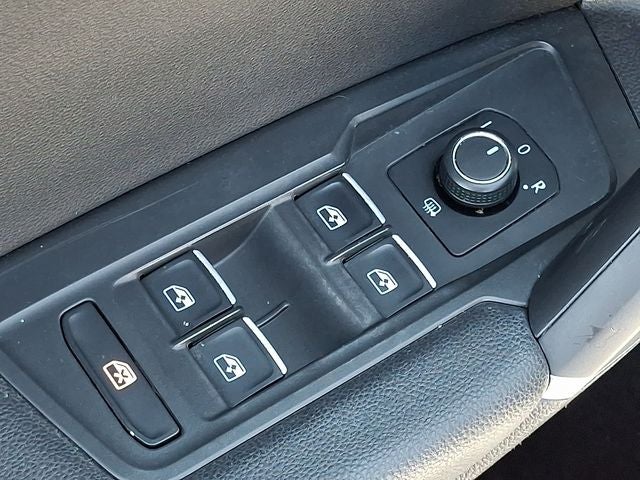 2018 Volkswagen Tiguan 2.0T SEL