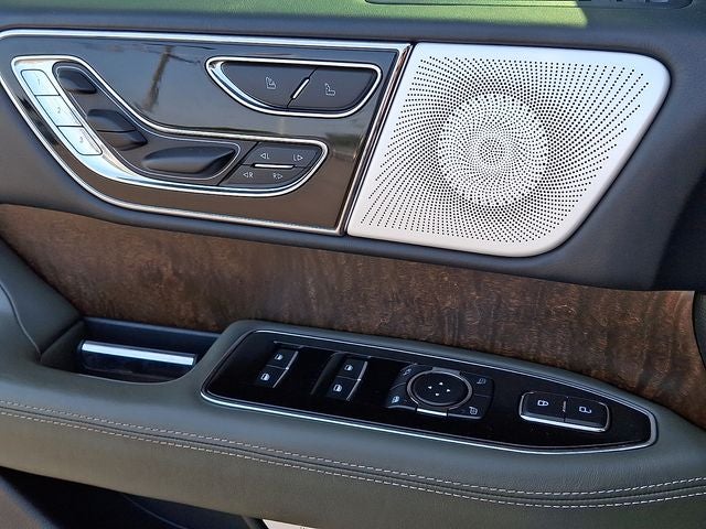 2022 Lincoln Navigator L Black Label