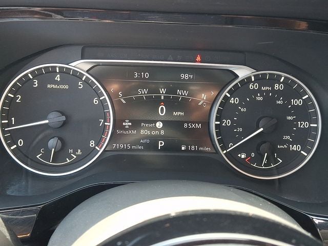 2023 Nissan Pathfinder SL