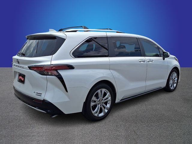 2023 Toyota Sienna Platinum 7 Passenger
