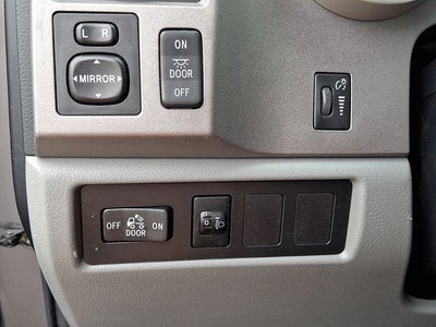 2012 Toyota Tundra Grade CrewMax