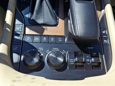 2019 Lexus LX 570