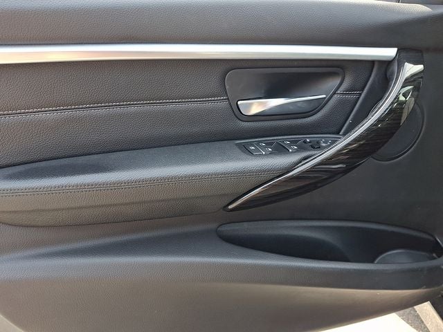 2018 BMW 3 Series 330i