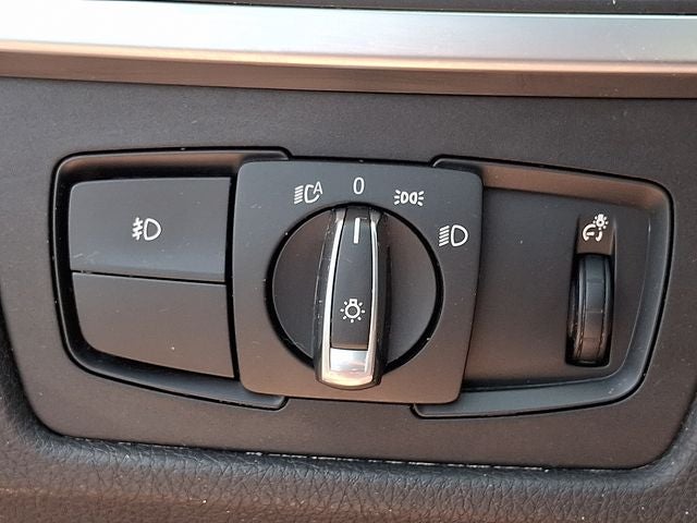 2018 BMW 3 Series 330i