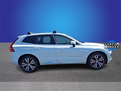 2023 Volvo XC60 B6 Ultimate Bright Theme