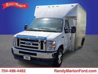 2021 Ford E-350SD Base Cutaway