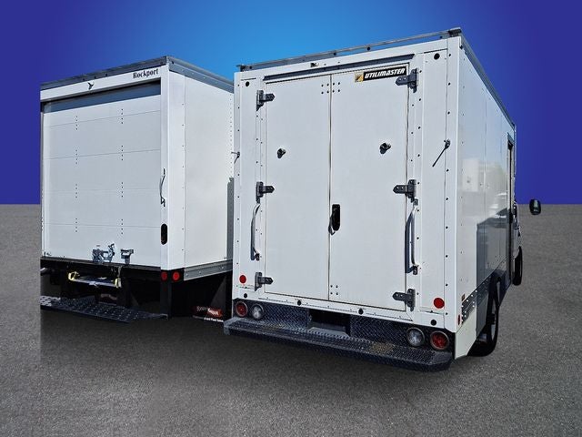 2021 Ford E-350SD Base Cutaway