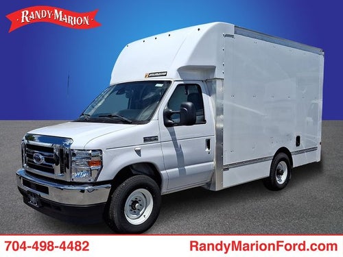 2022 Ford E-350SD Base Cutaway