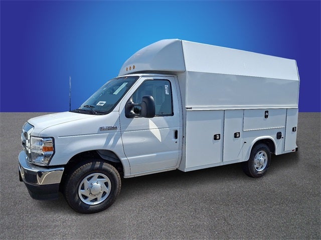 2026 Ford E-350SD Base Cutaway