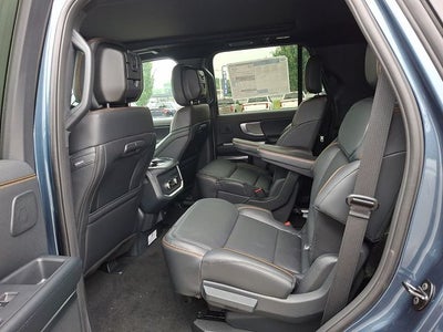 2027 Ford Expedition Tremor