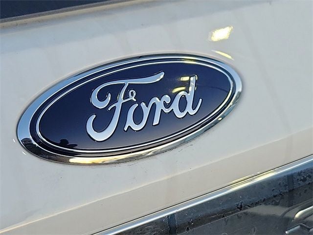 2024 Ford Explorer Base