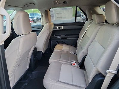 2024 Ford Explorer Base