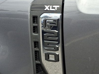 2026 Ford F-250SD XLT
