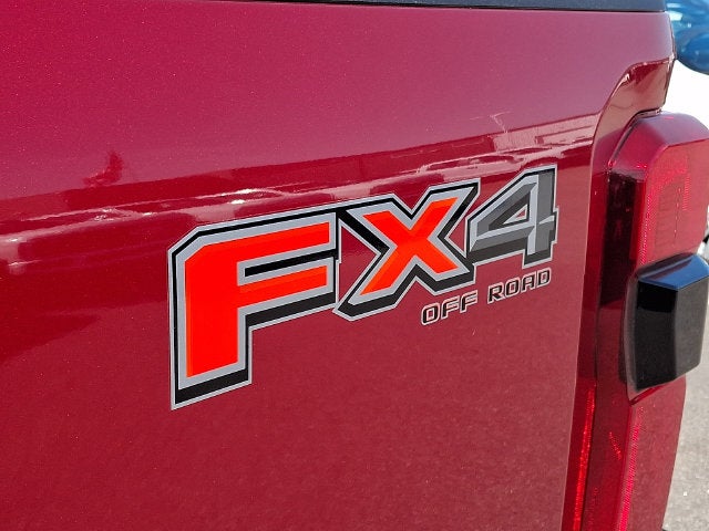2027 Ford F-250SD XLT