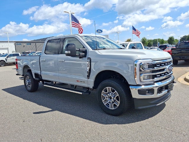 2026 Ford F-350SD F-350® Lariat®