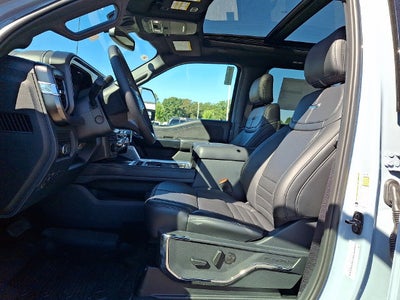 2027 Ford F-350SD Platinum