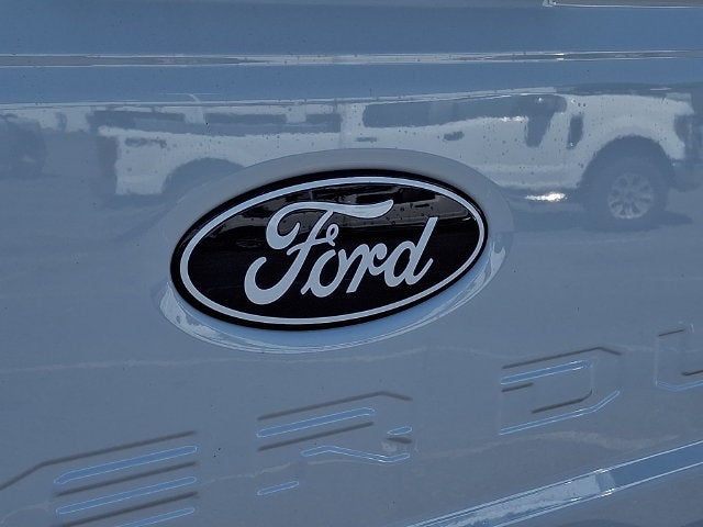 2027 Ford F-350SD F-350® XL