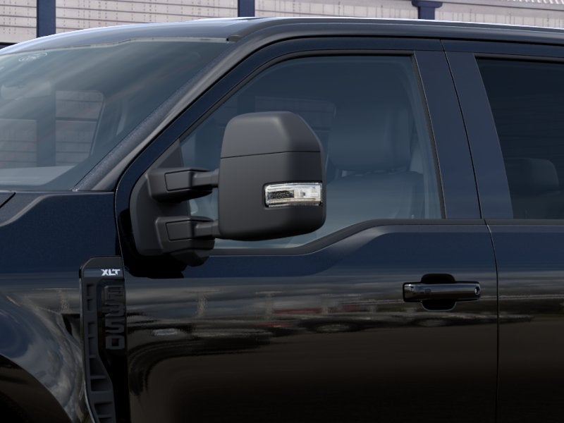 2027 Ford F-350SD F-350® XLT