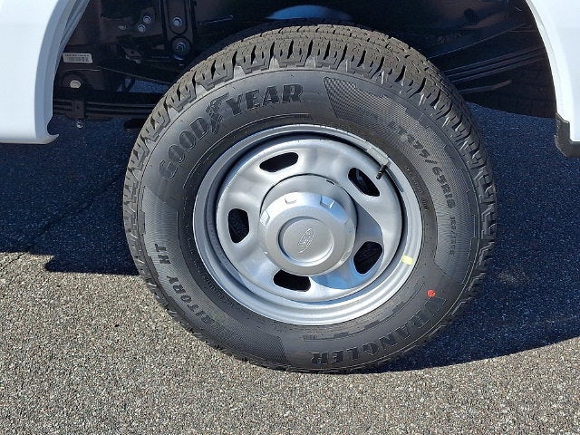 2027 Ford F-350SD F-350® XL