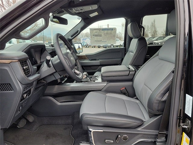 2023 Ford F-150 Lightning LARIAT