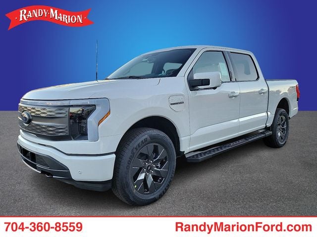 2023 Ford F-150 Lightning LARIAT