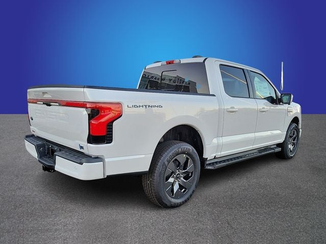 2023 Ford F-150 Lightning LARIAT