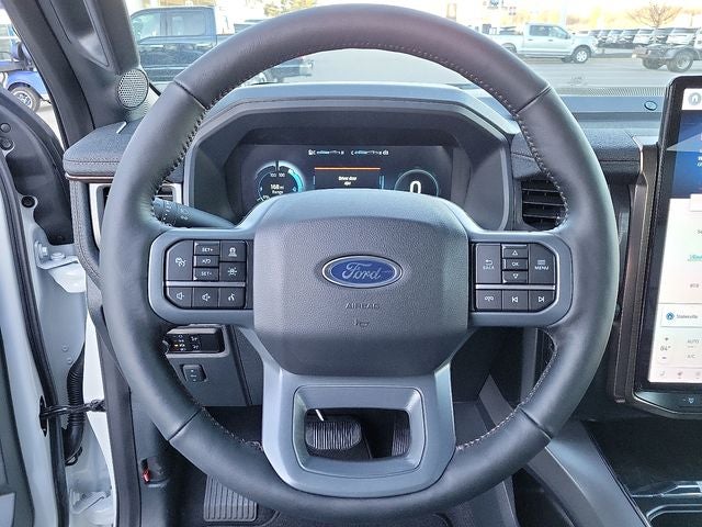2023 Ford F-150 Lightning LARIAT
