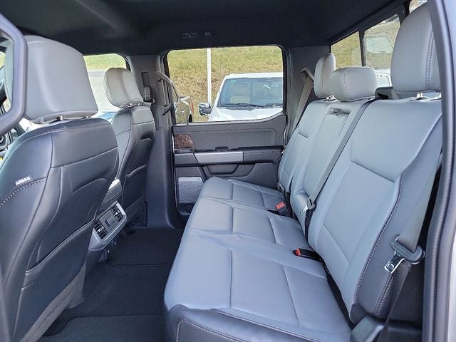 2023 Ford F-150 Lightning LARIAT