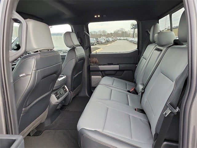 2023 Ford F-150 Lightning LARIAT