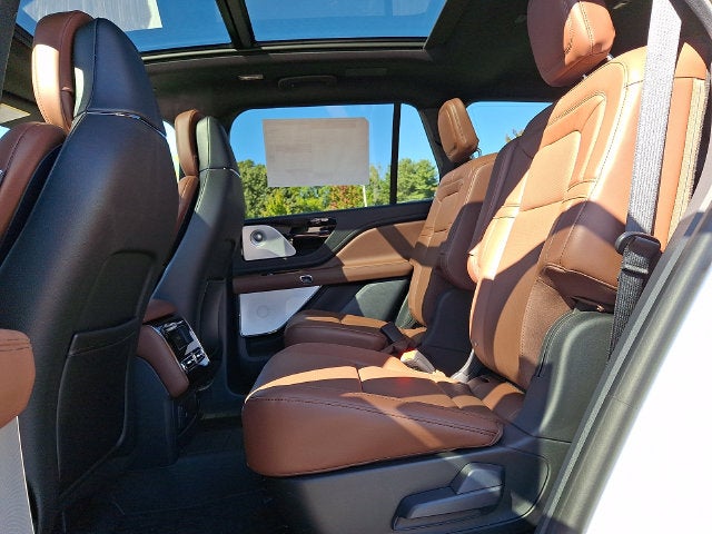2027 Lincoln Aviator Reserve