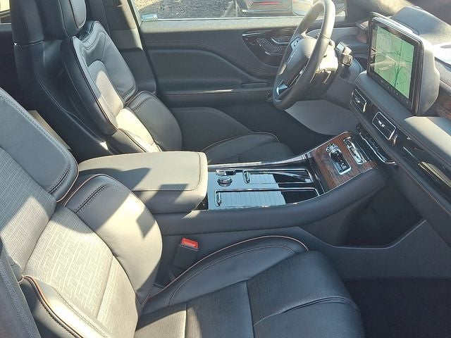 2025 Lincoln Aviator Black Label
