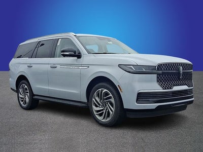 2026 Lincoln Navigator Premiere