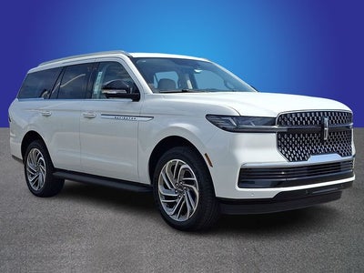 2026 Lincoln Navigator Premiere