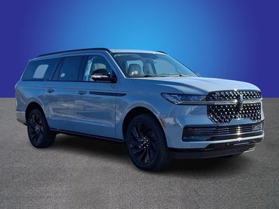 2026 Lincoln Navigator L Reserve