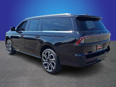 2026 Lincoln Navigator L Reserve
